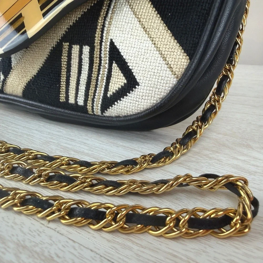 Vintage 80s Patricia Smith Moon Bag|Art Deco Geometric Needlepoint Chain Purse
